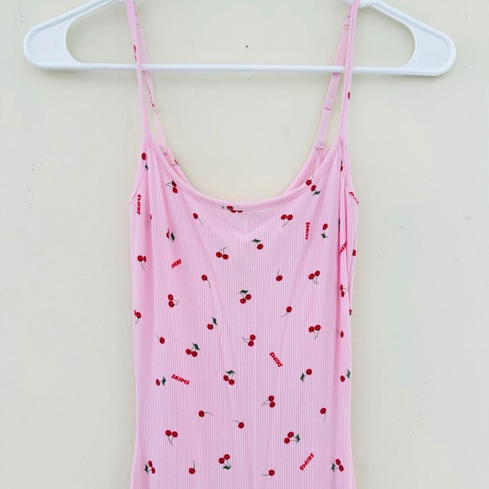 Skims Limited Edition Cherry Soft Lounge Dress Lana Del Ray Collab - Picture 3 of 5